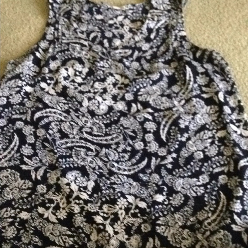 Sleeveless Blouse